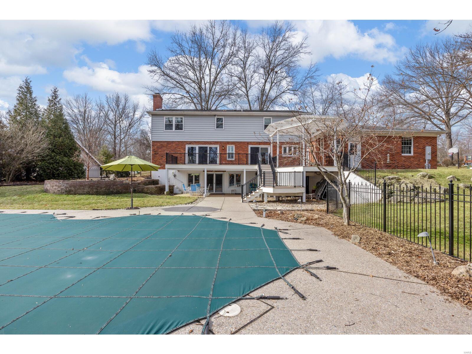 Van Courtland Place - Residential