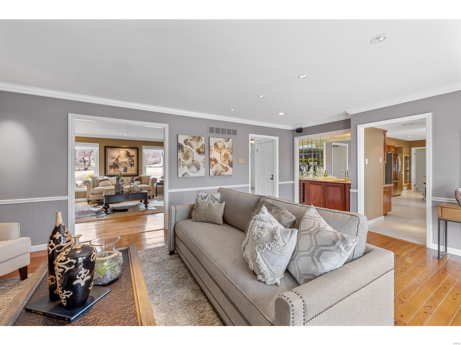 Van Courtland Place - Residential