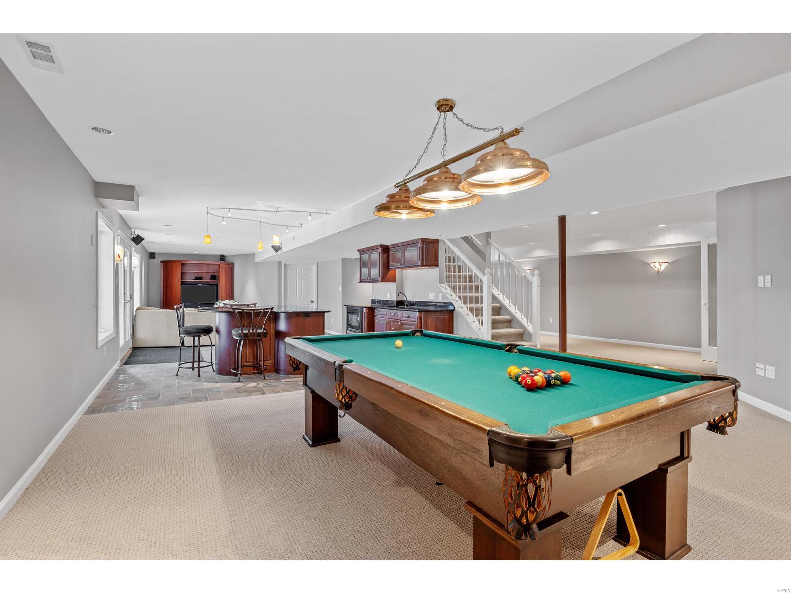 Van Courtland Place - Residential