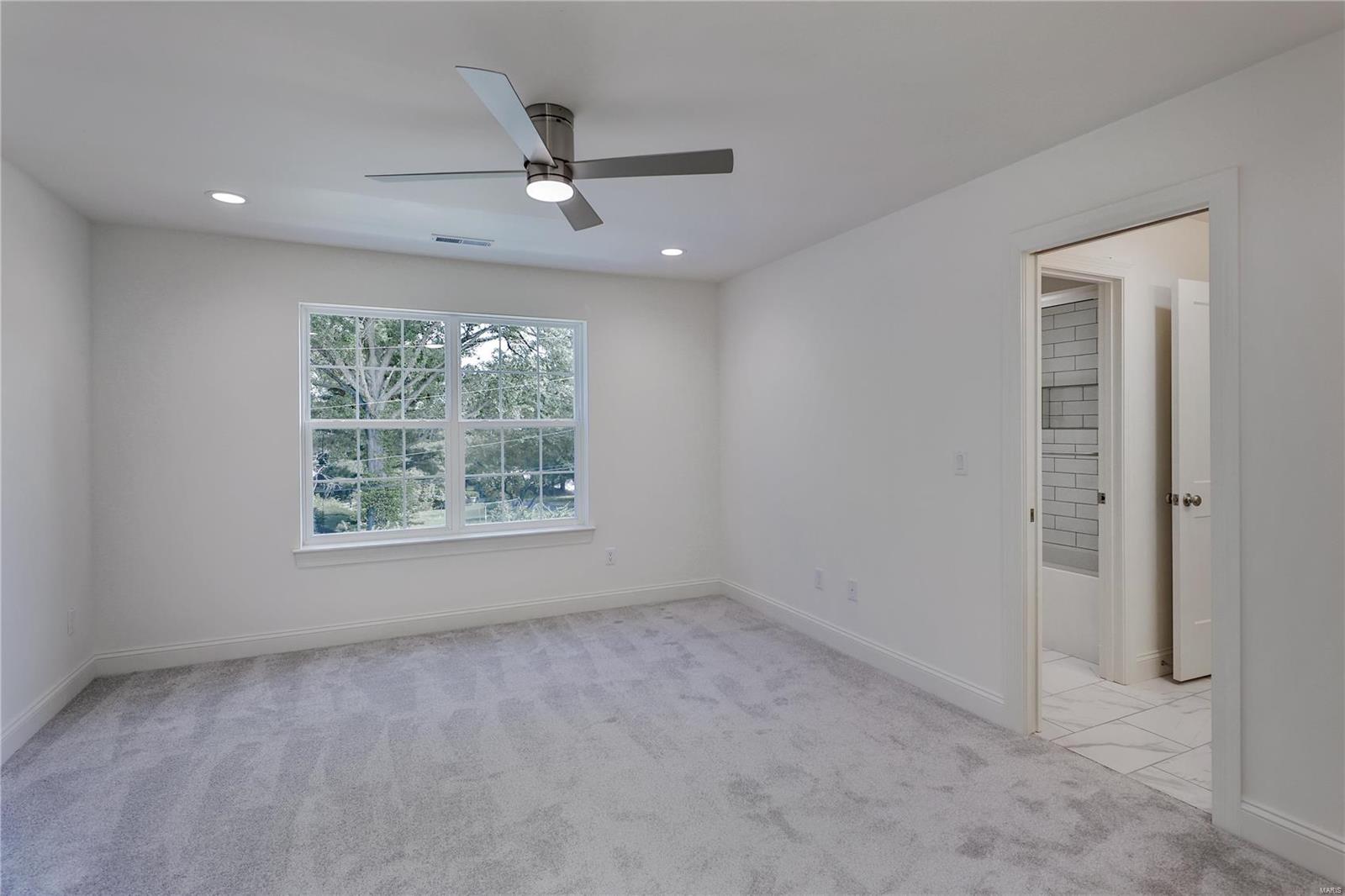 Birdie Lane - Residential