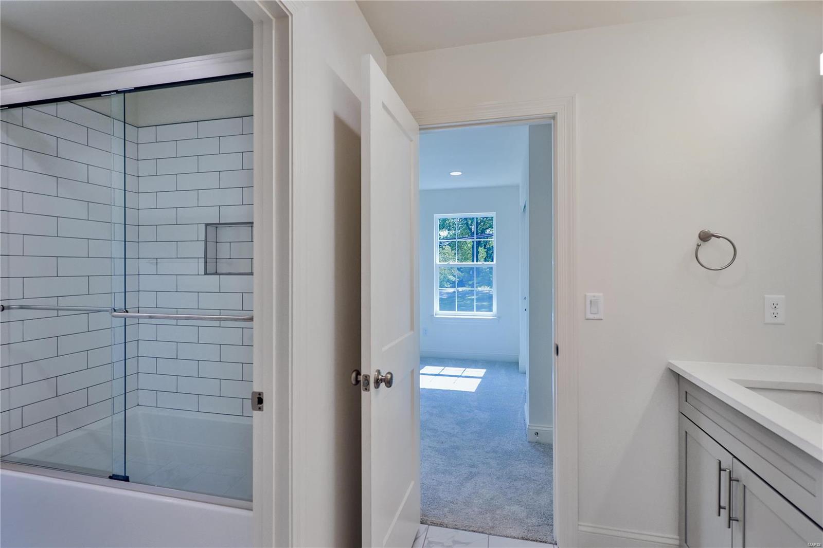 Birdie Lane - Residential