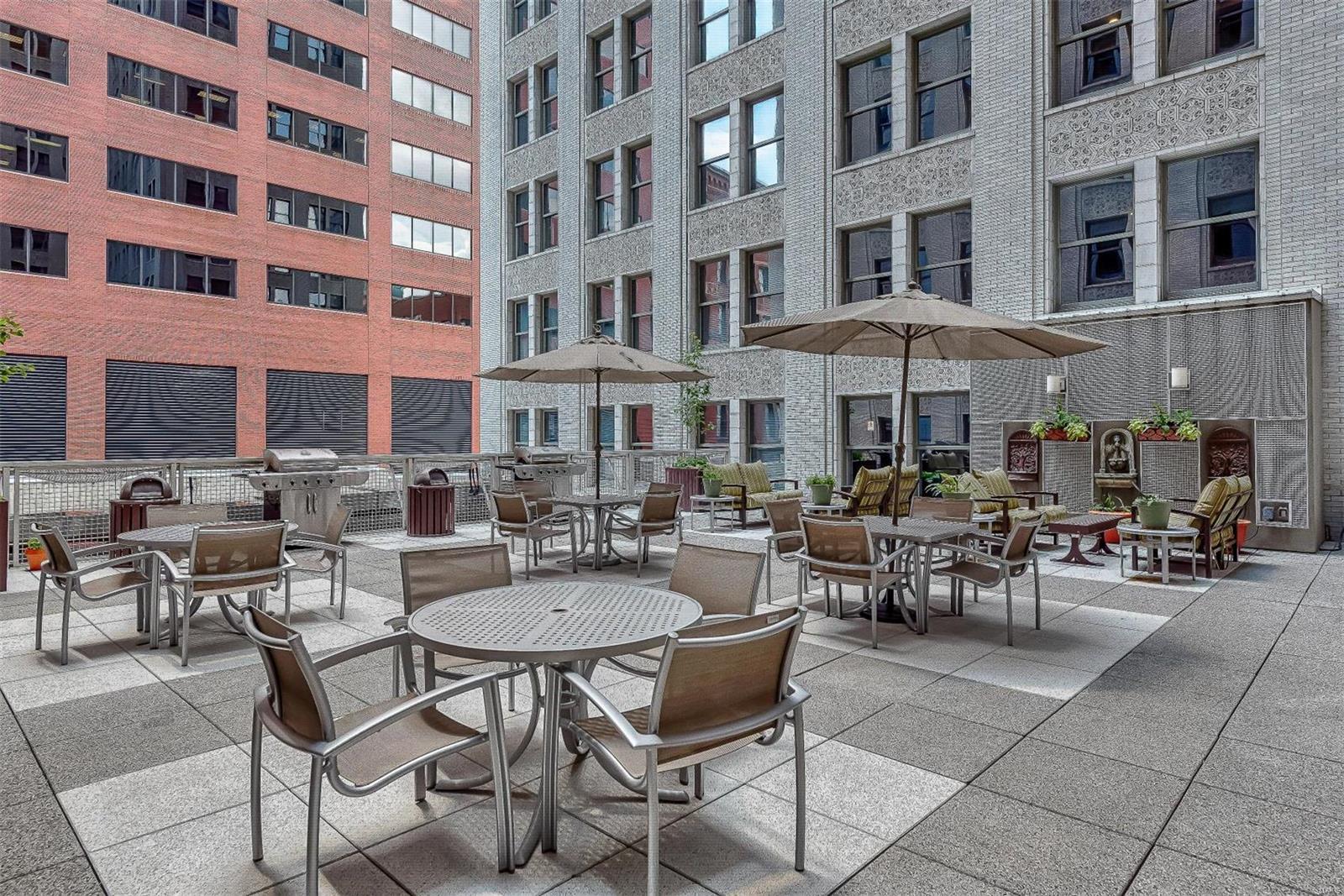 Marquette Bldg Upper Residl - Residential