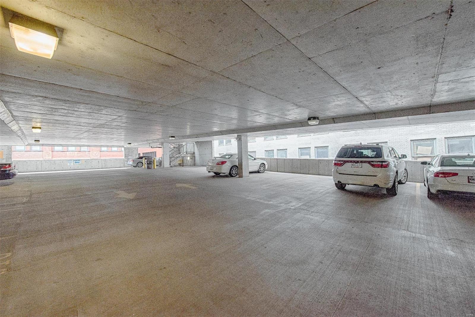 Marquette Bldg Upper Residl - Residential