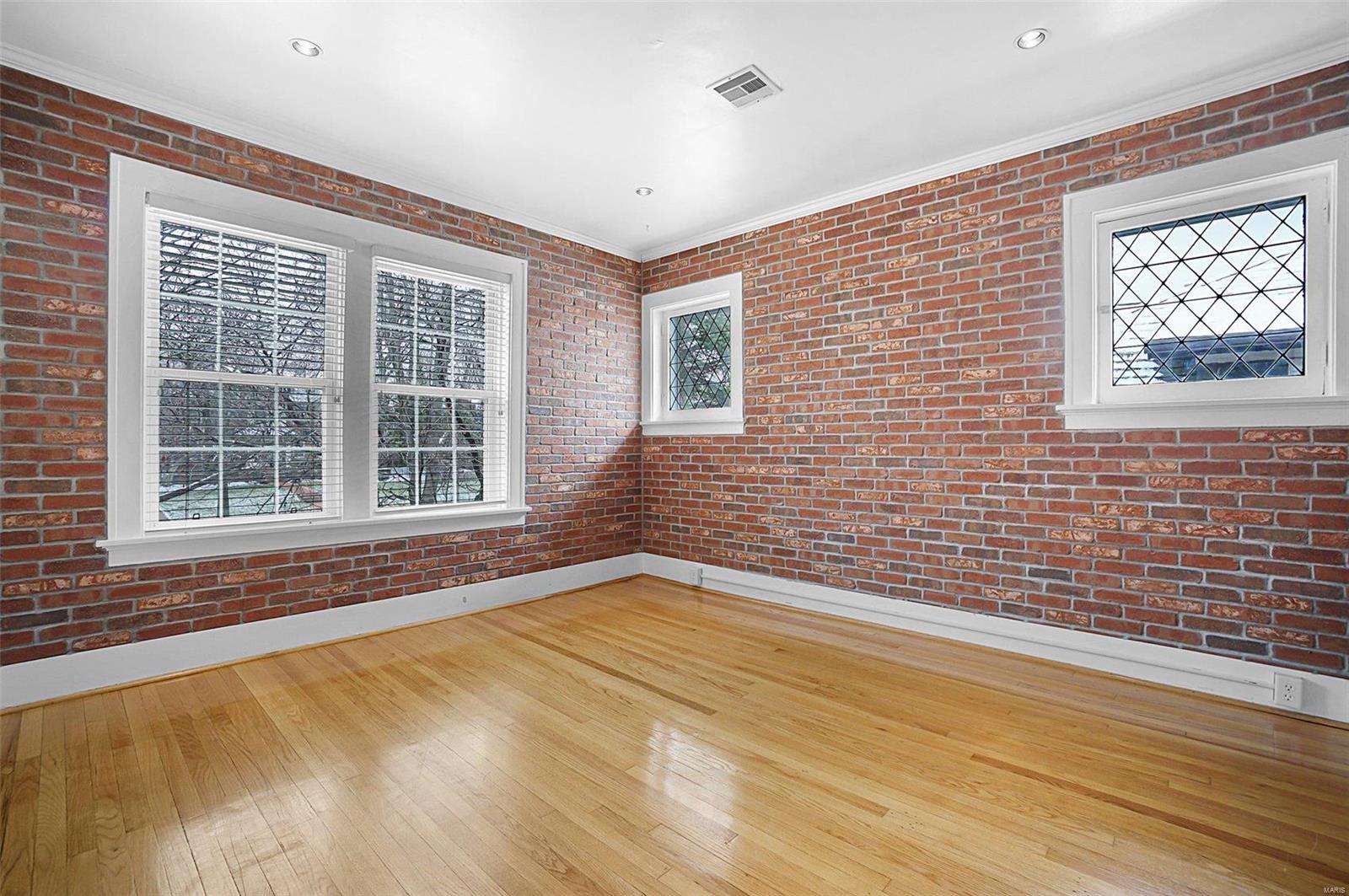 West Portland Place - Residential