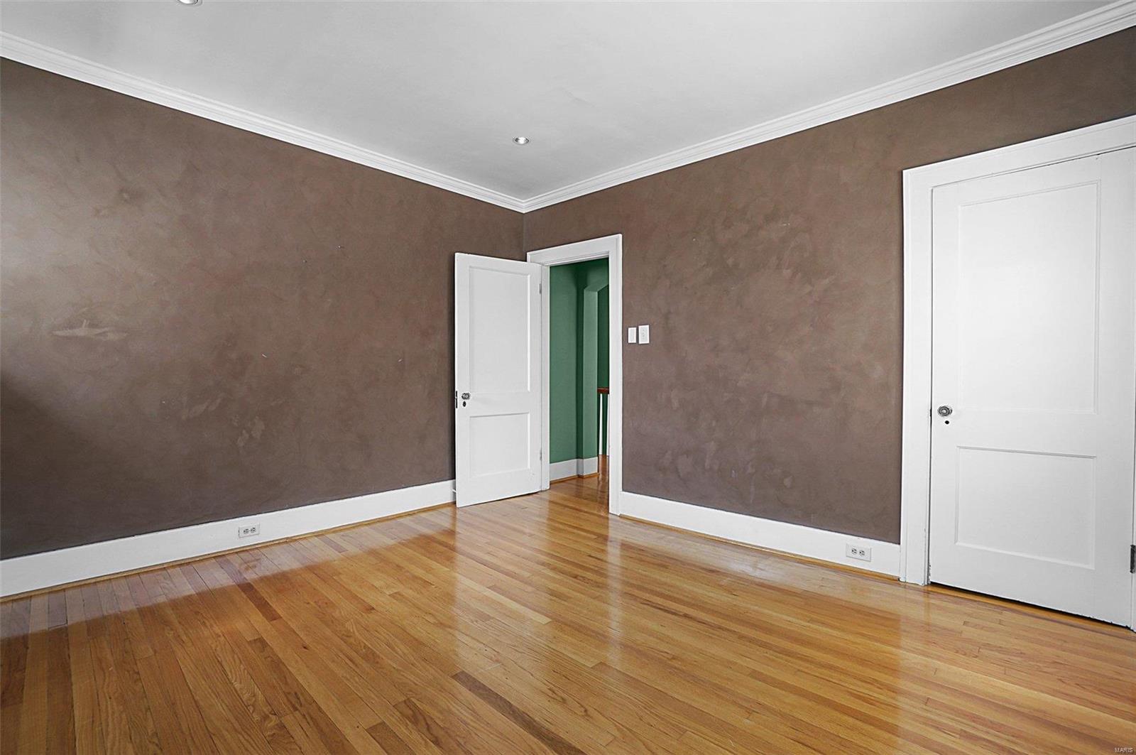 West Portland Place - Residential