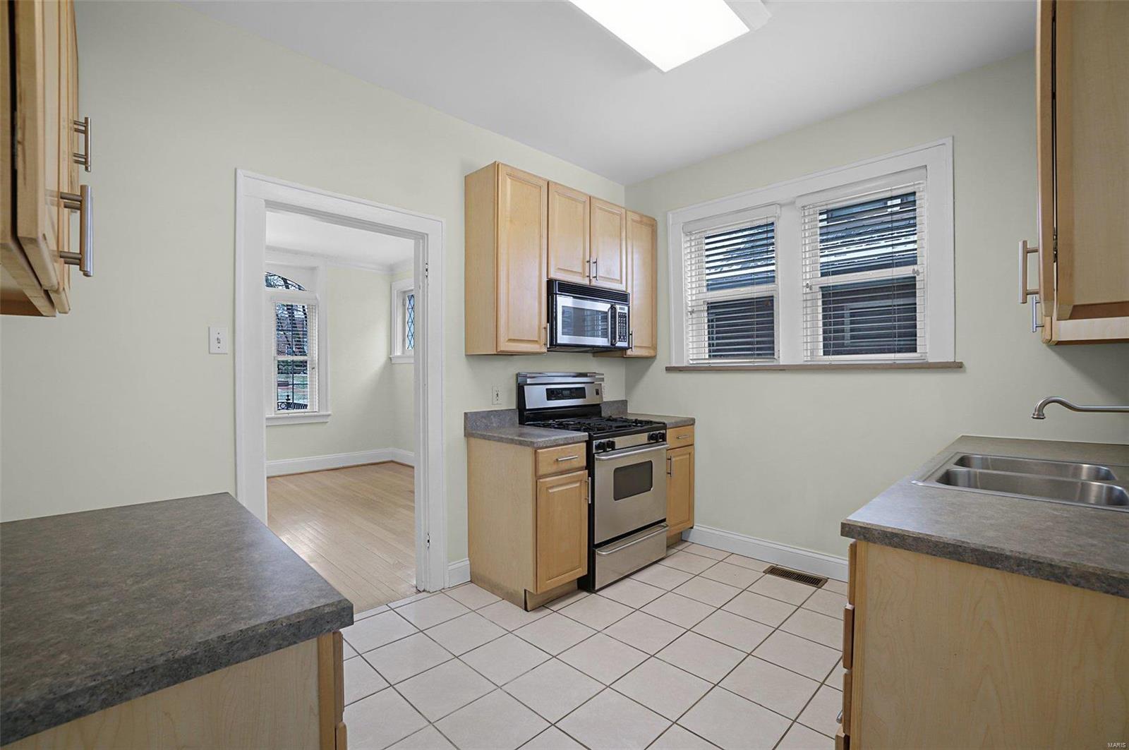 West Portland Place - Residential