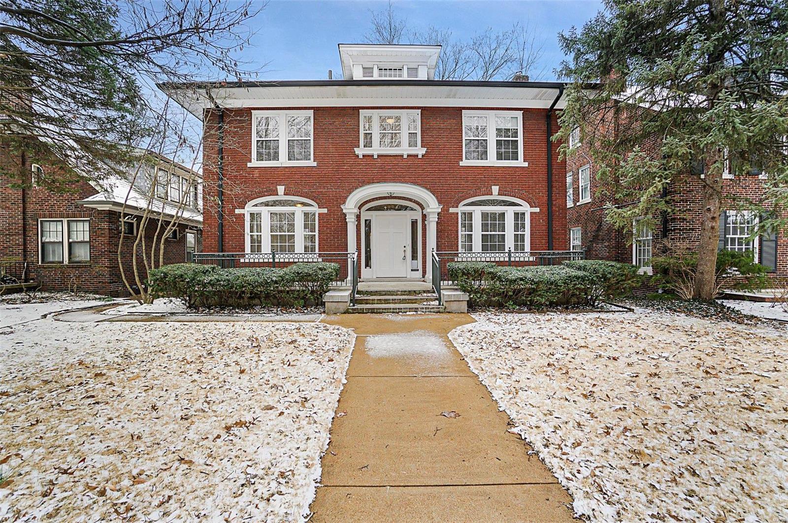 West Portland Place - Residential