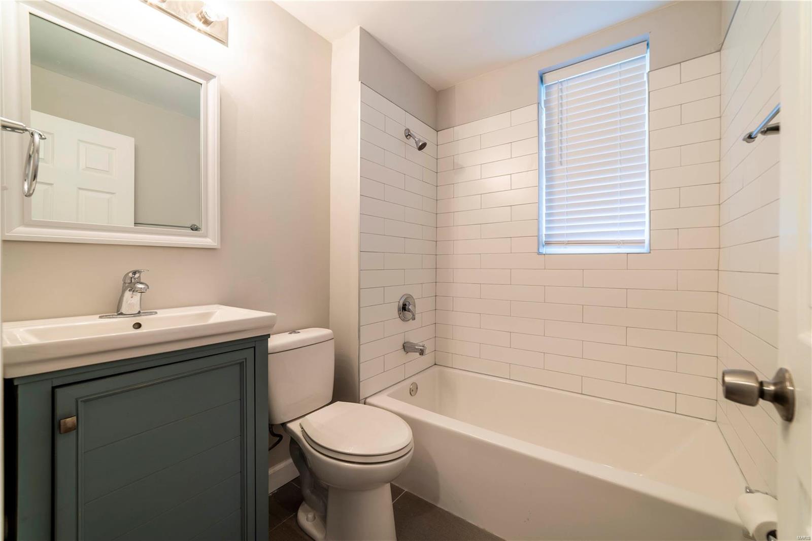 Ellenwood Park 1st Add - Residential