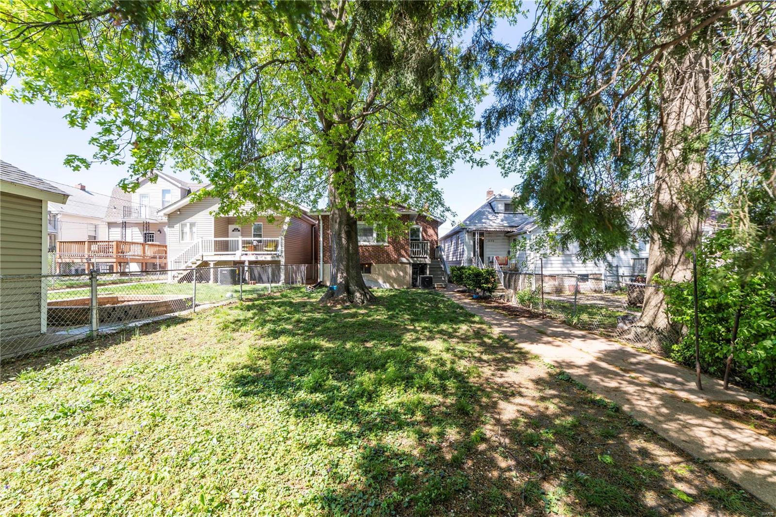 Ellenwood Park 1st Add - Residential