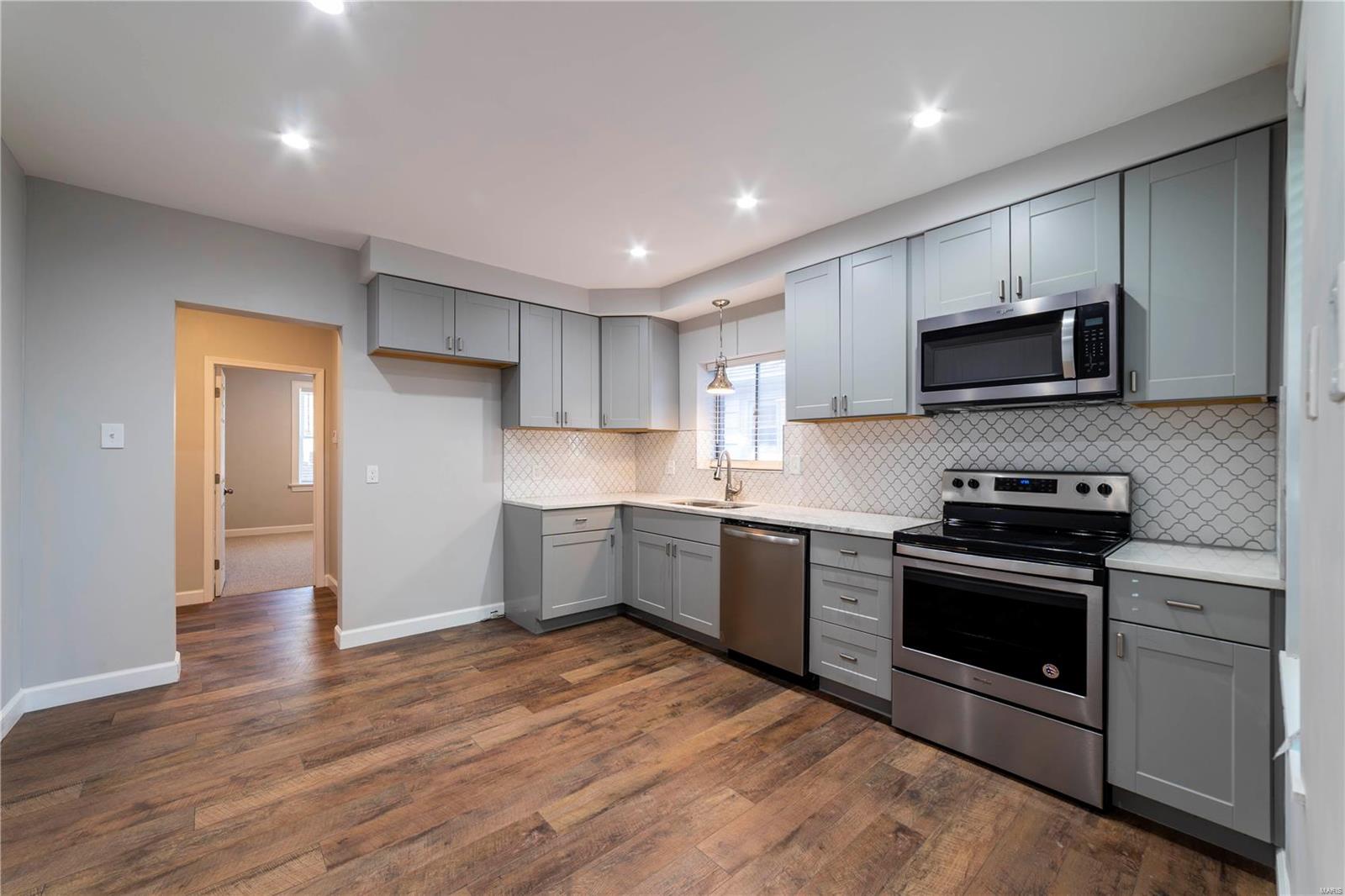 Ellenwood Park 1st Add - Residential