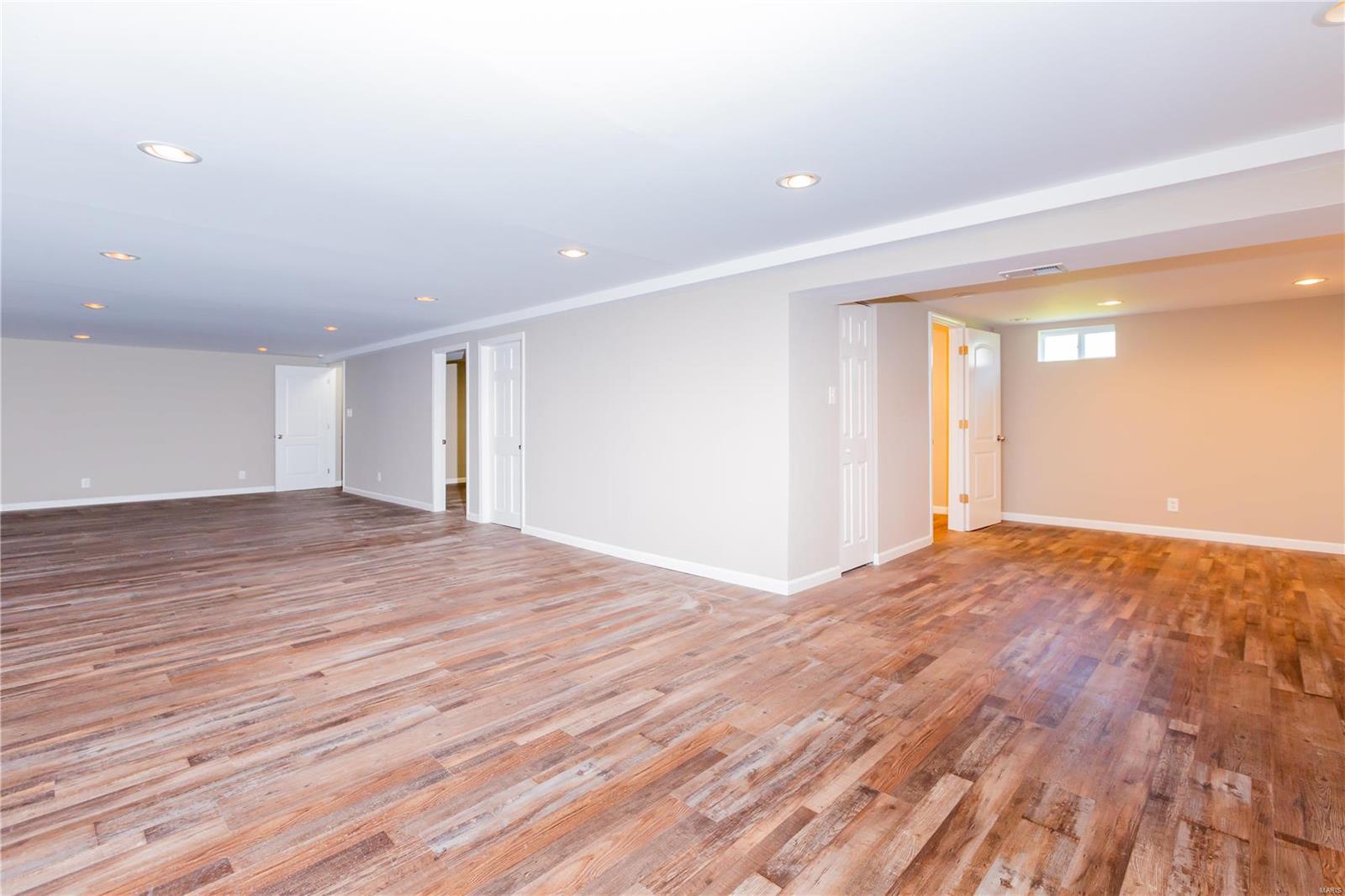 Pleasant Hollow Four - Residential