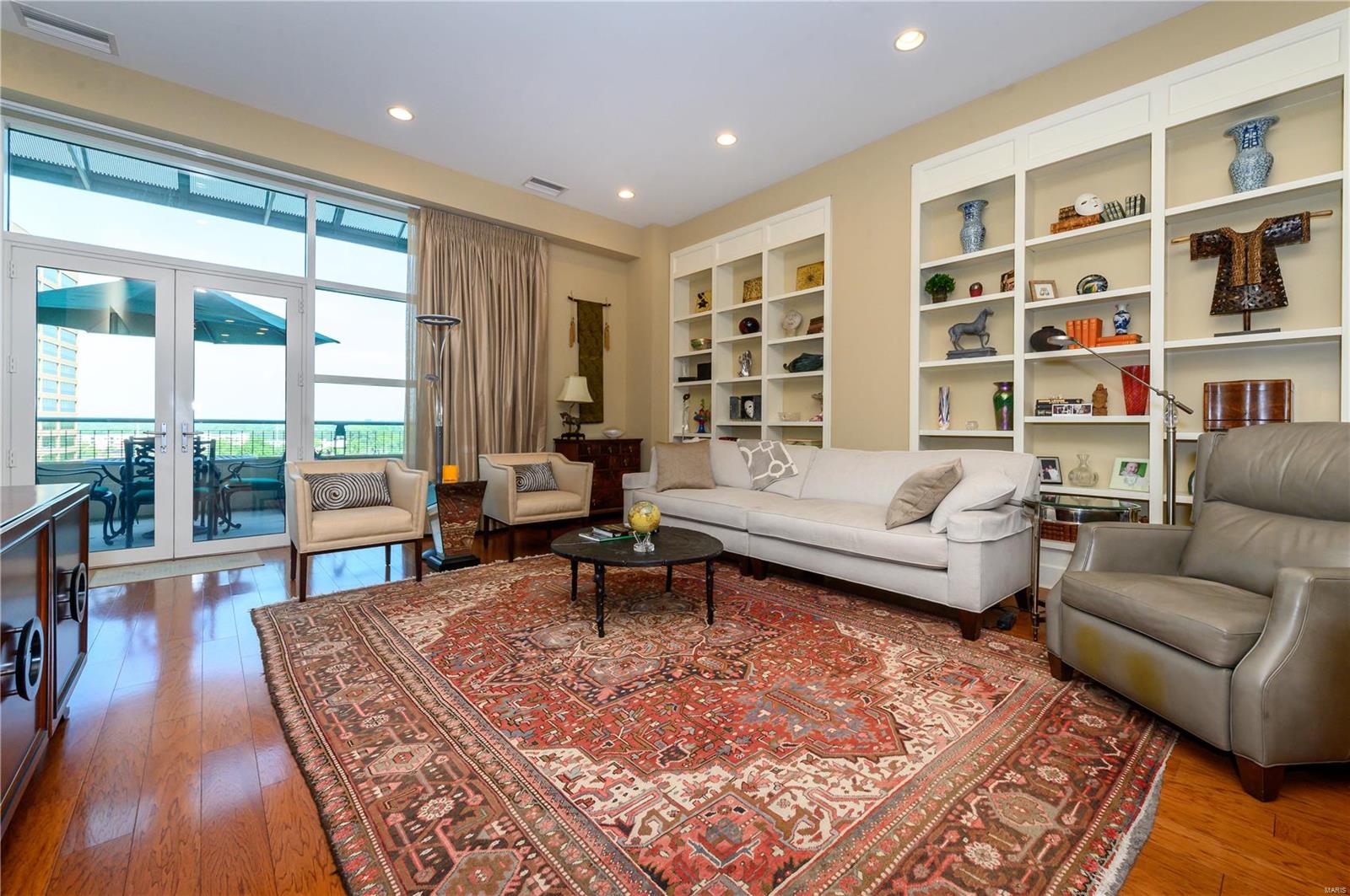 Maryland Walk A Condo - Residential