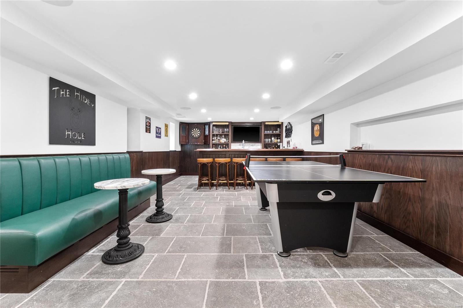 Fair Oaks Estates Lt 4 & Lt Pt 3 & Lt - Residential