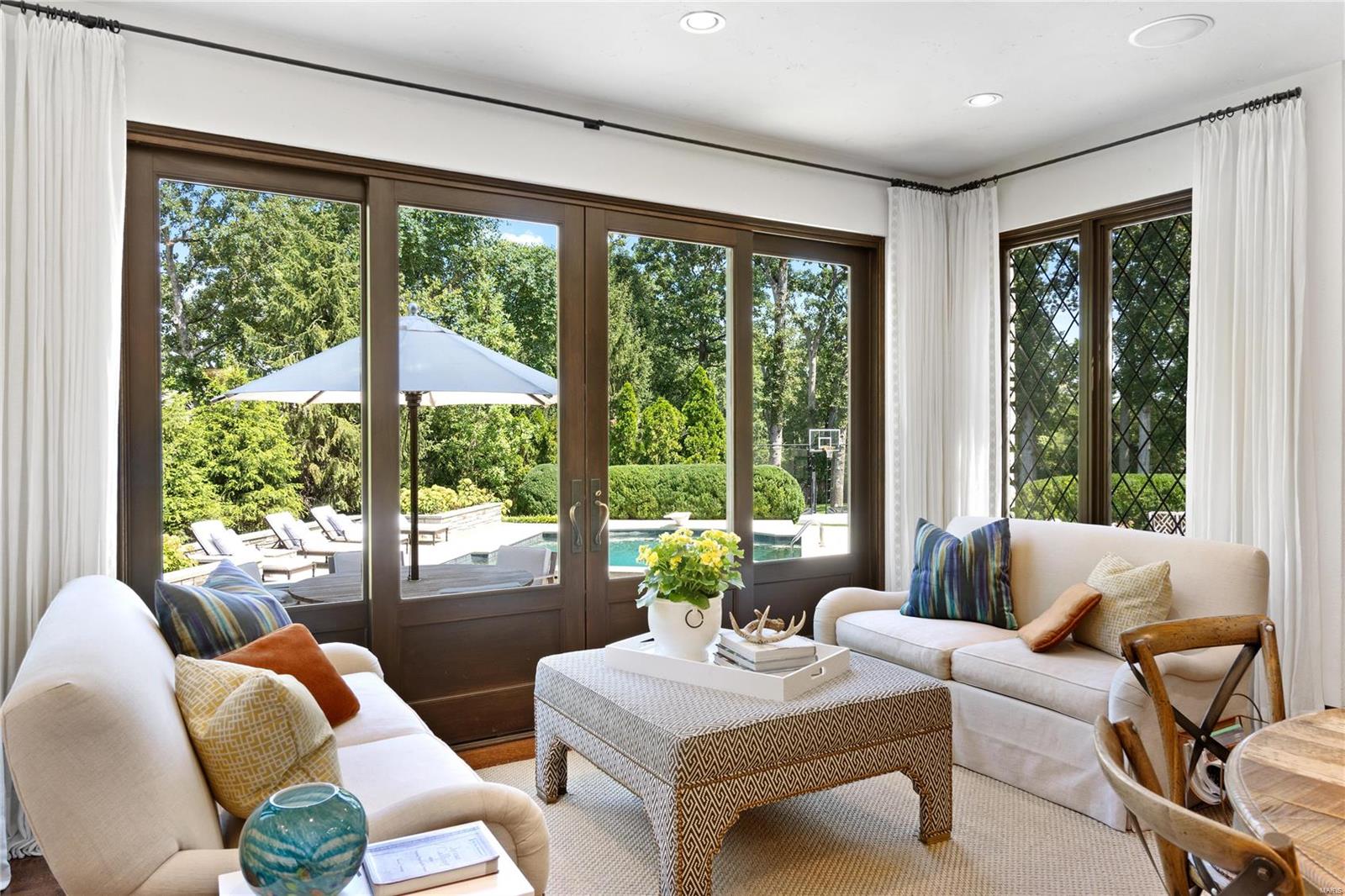 Fair Oaks Estates Lt 4 & Lt Pt 3 & Lt - Residential