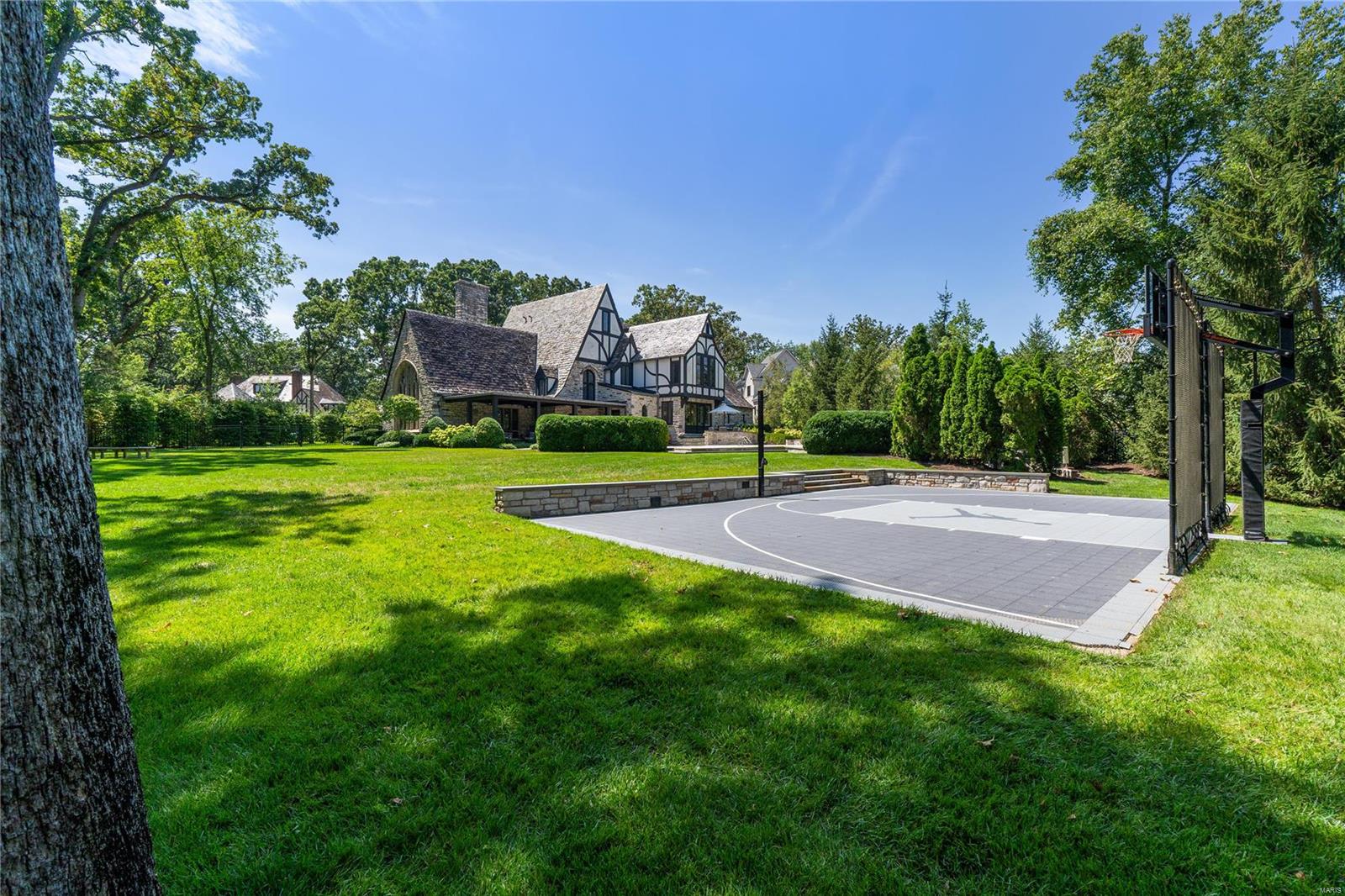 Fair Oaks Estates Lt 4 & Lt Pt 3 & Lt - Residential