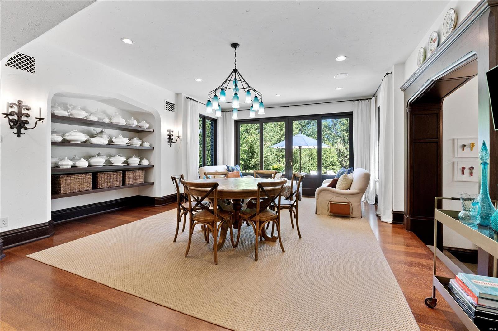 Fair Oaks Estates Lt 4 & Lt Pt 3 & Lt - Residential