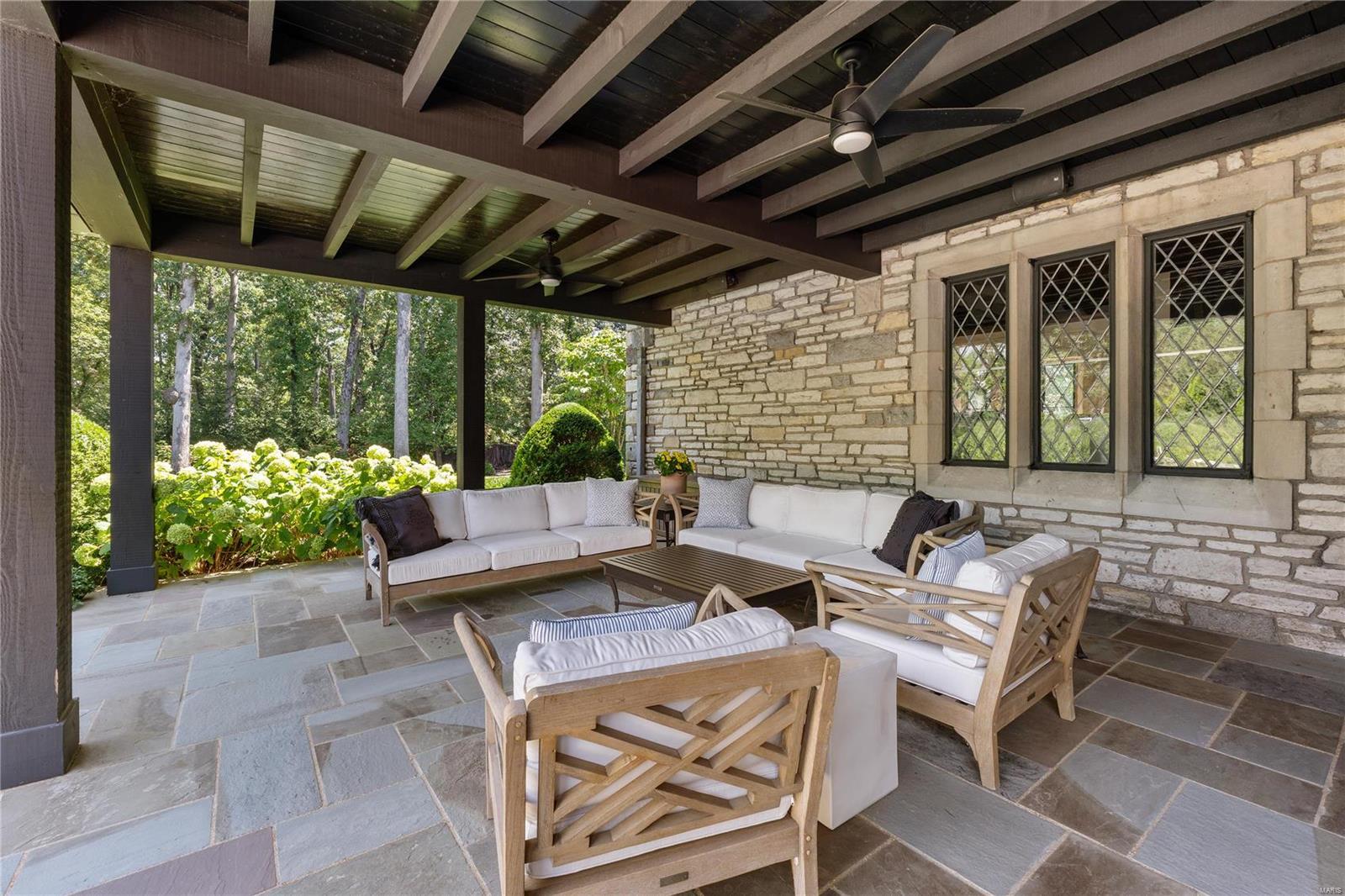 Fair Oaks Estates Lt 4 & Lt Pt 3 & Lt - Residential