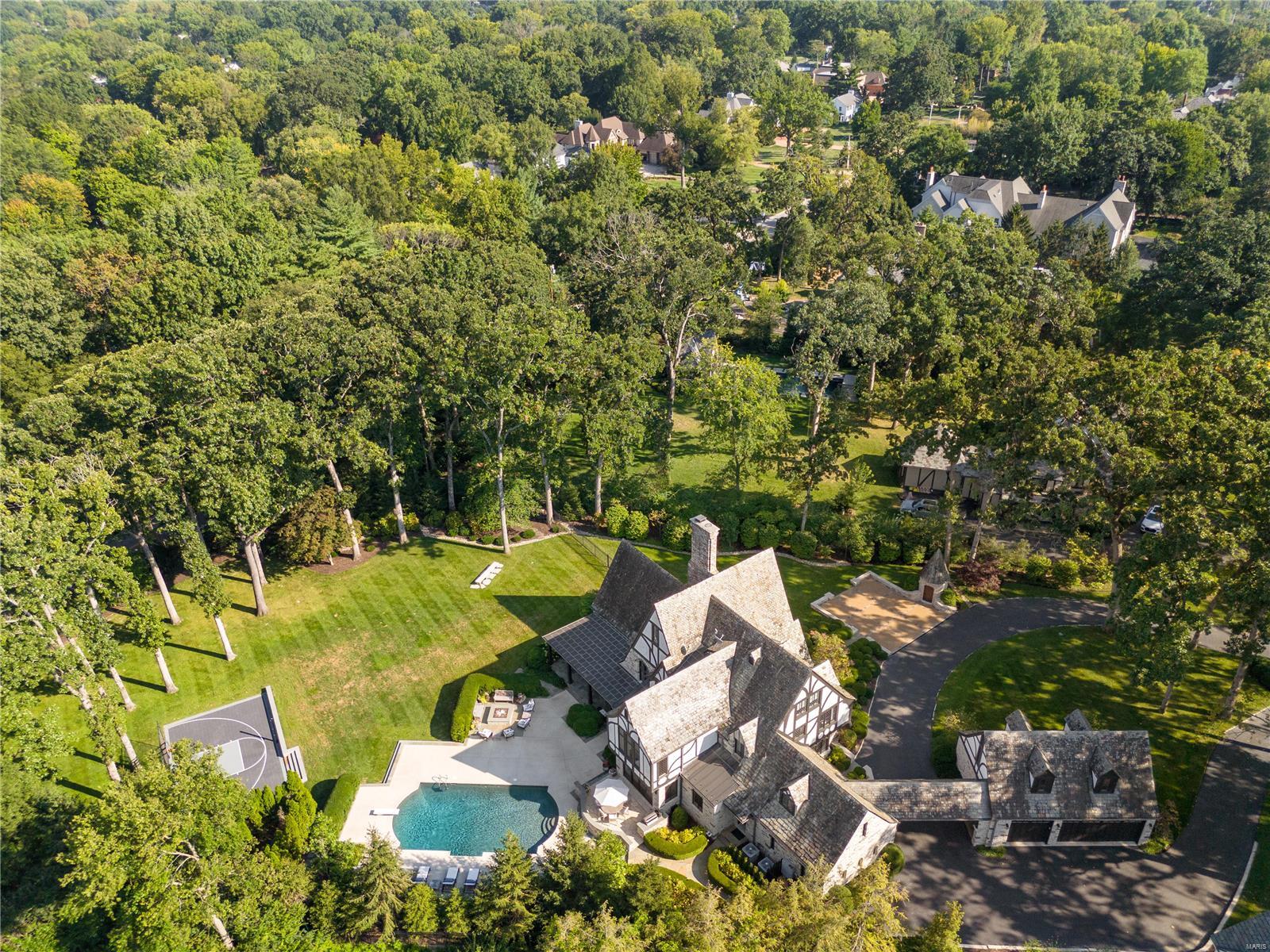 Fair Oaks Estates Lt 4 & Lt Pt 3 & Lt - Residential