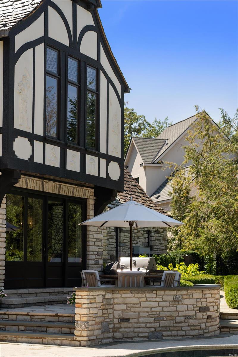 Fair Oaks Estates Lt 4 & Lt Pt 3 & Lt - Residential