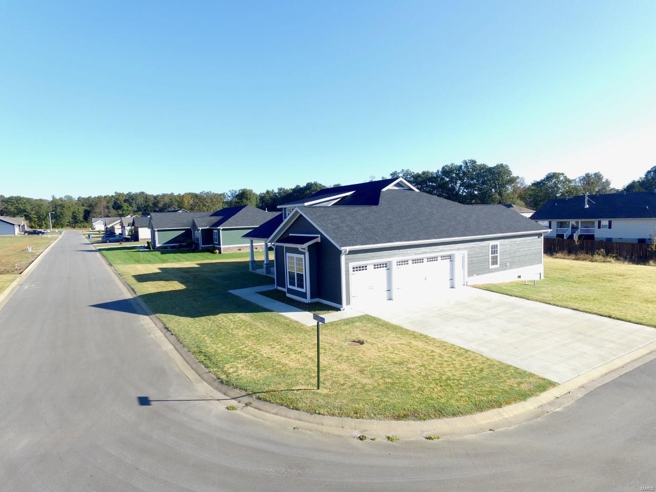 CENTURY ESTATES - Residential