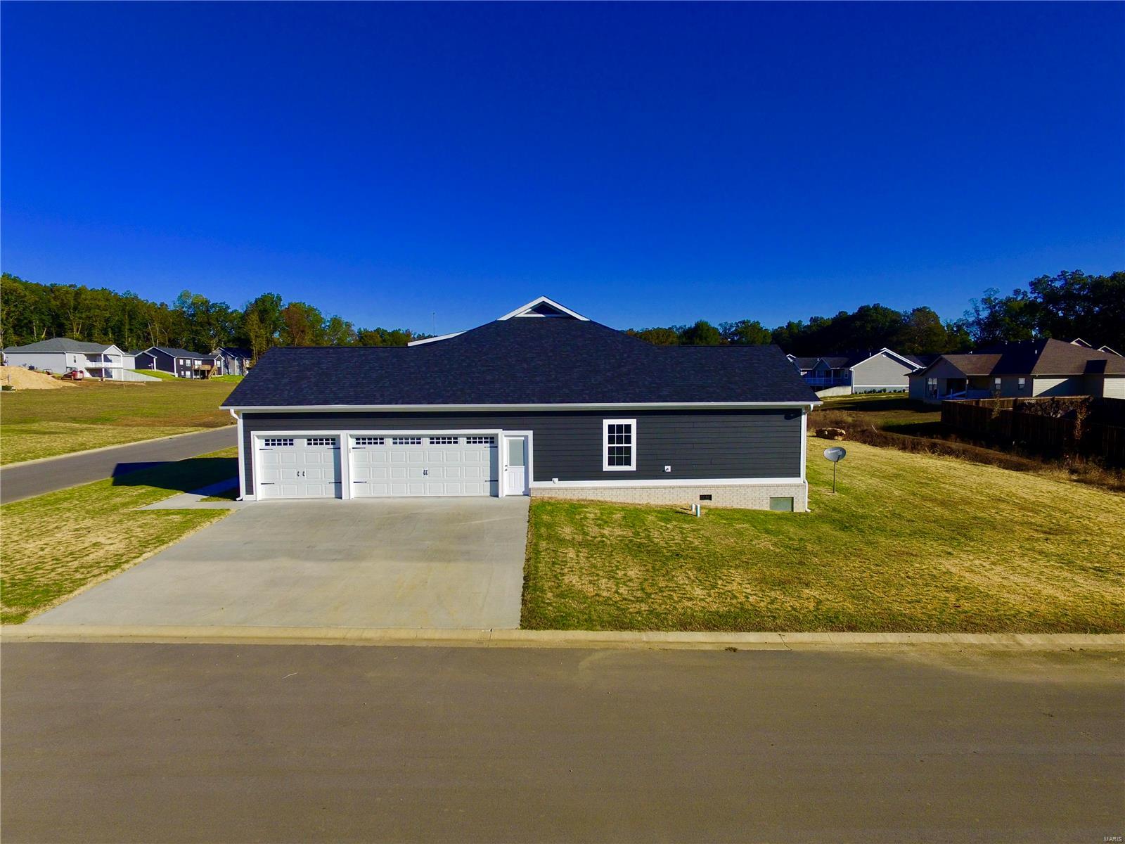 CENTURY ESTATES - Residential