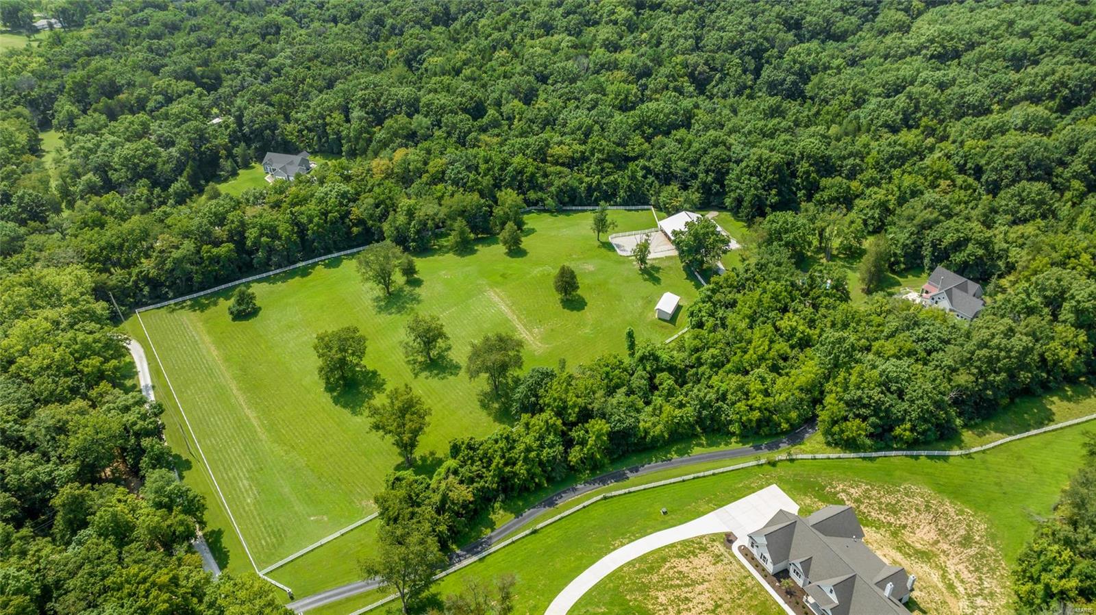 Flat Rock Valley Lts 1 & 4 Bdy Adj Lt - Residential