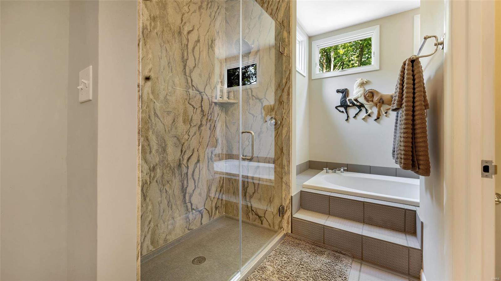 Flat Rock Valley Lts 1 & 4 Bdy Adj Lt - Residential