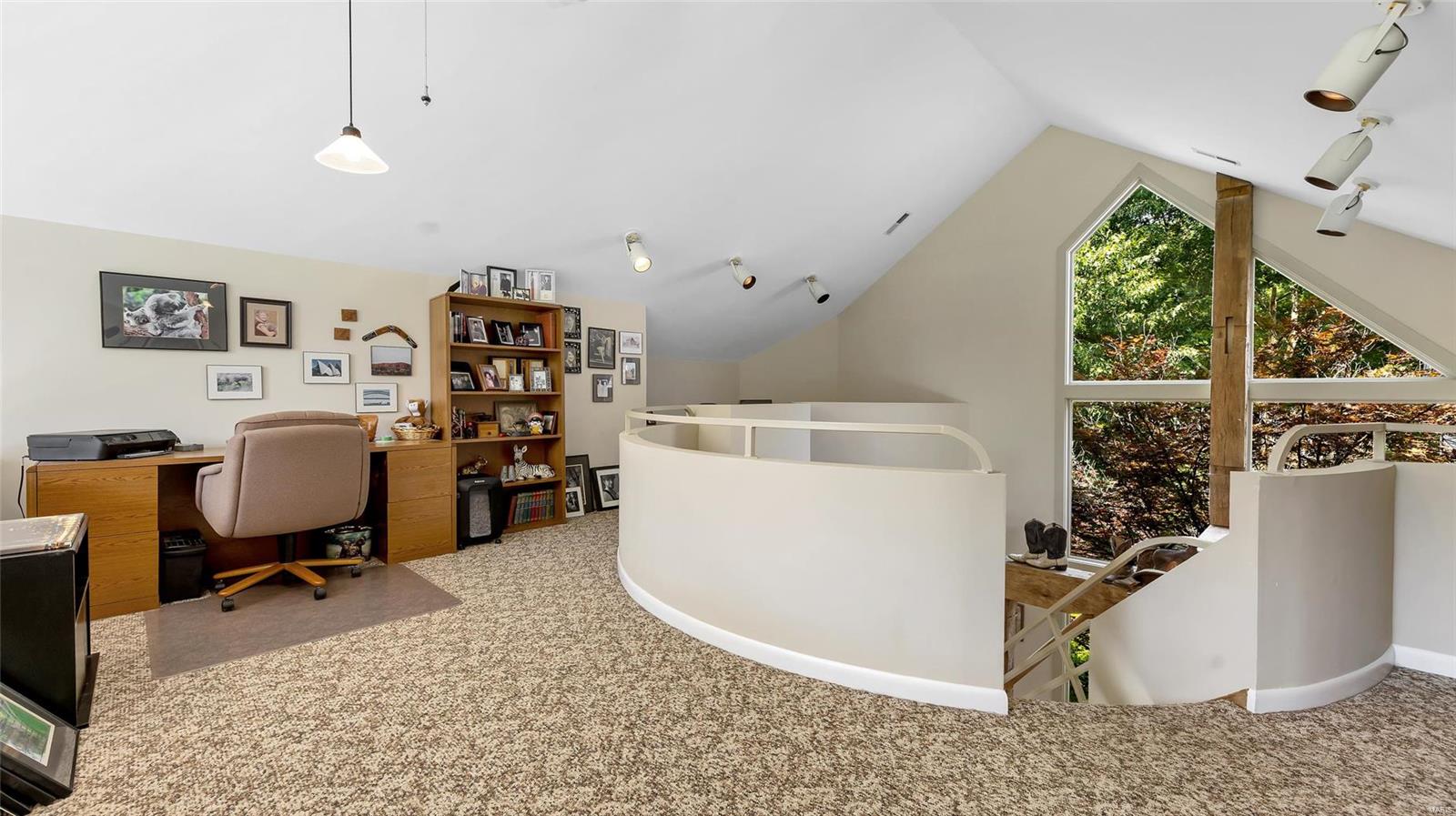 Flat Rock Valley Lts 1 & 4 Bdy Adj Lt - Residential