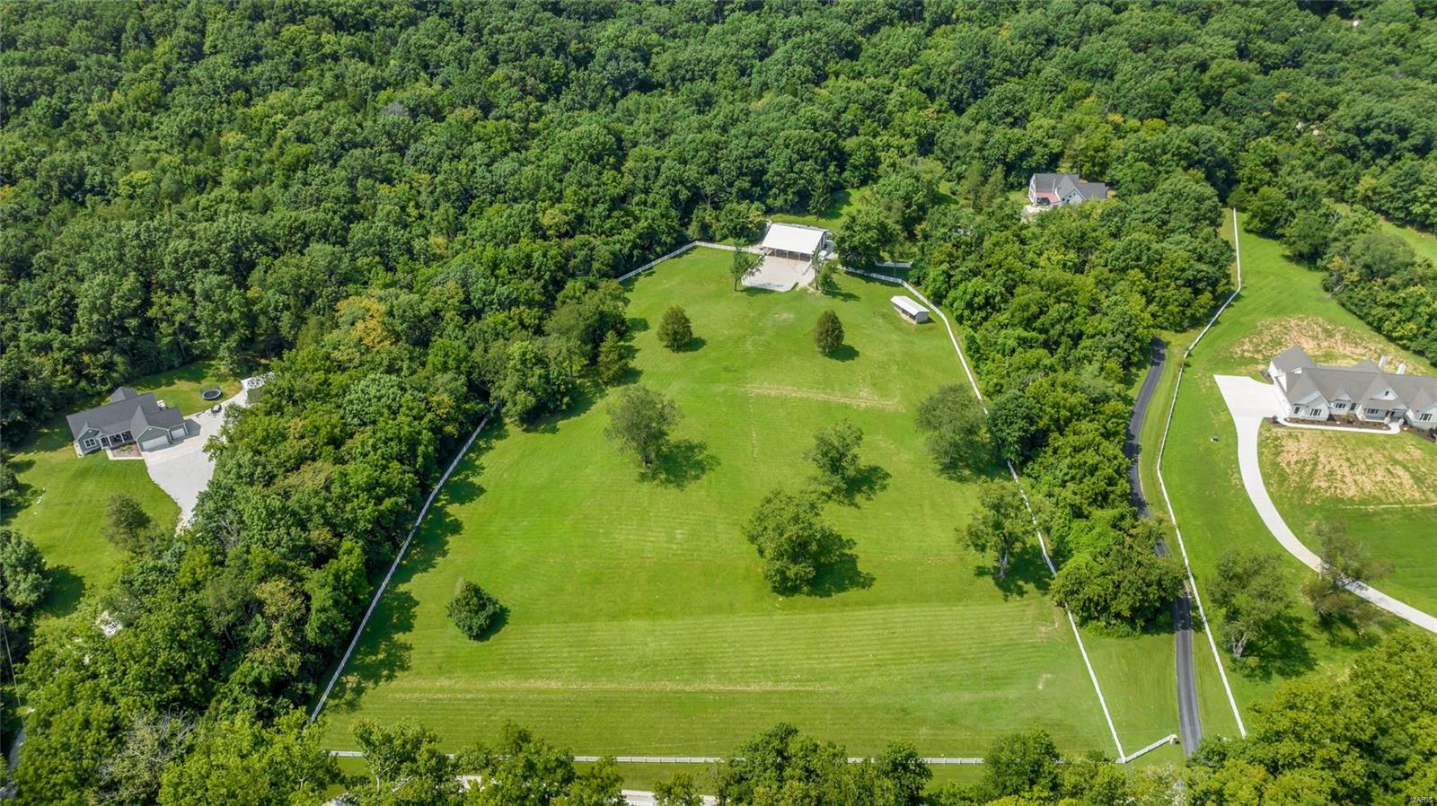 Flat Rock Valley Lts 1 & 4 Bdy Adj Lt - Residential