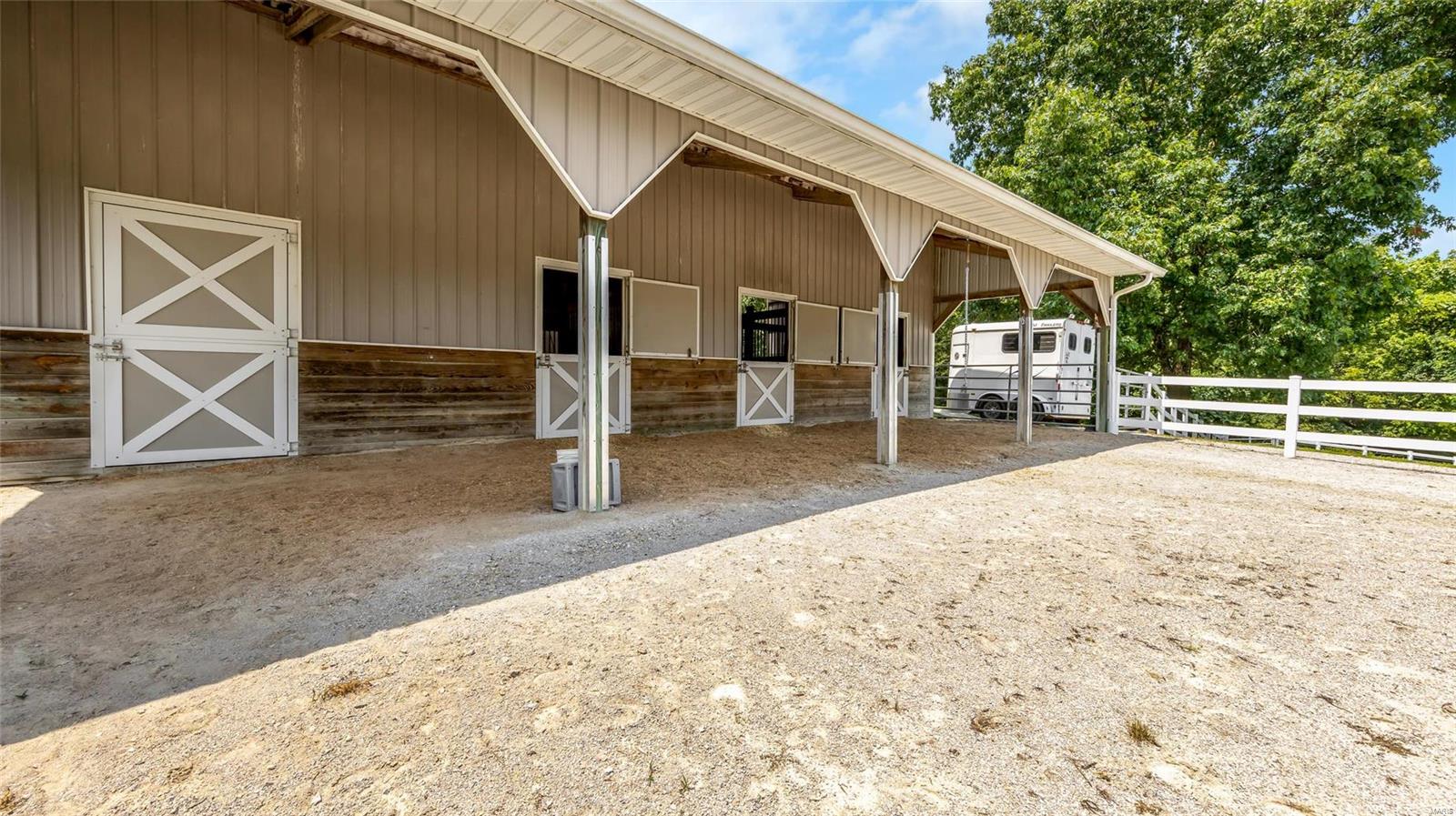 Flat Rock Valley Lts 1 & 4 Bdy Adj Lt - Residential