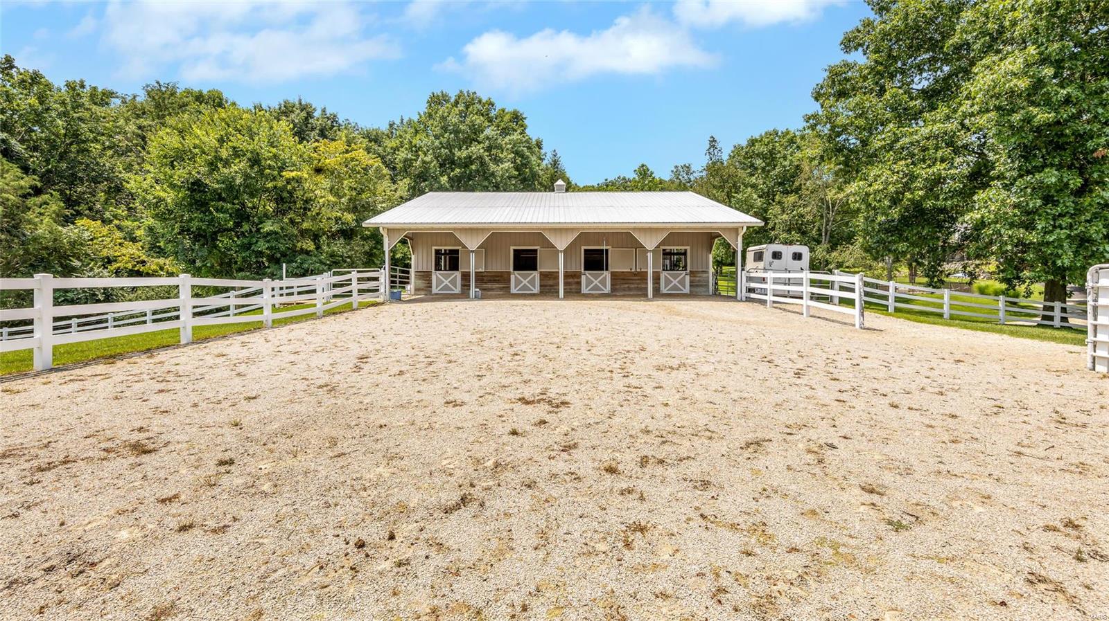 Flat Rock Valley Lts 1 & 4 Bdy Adj Lt - Residential