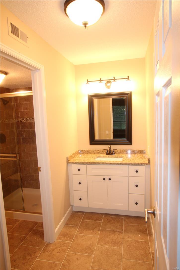 Coeur De Royale Condo - Residential