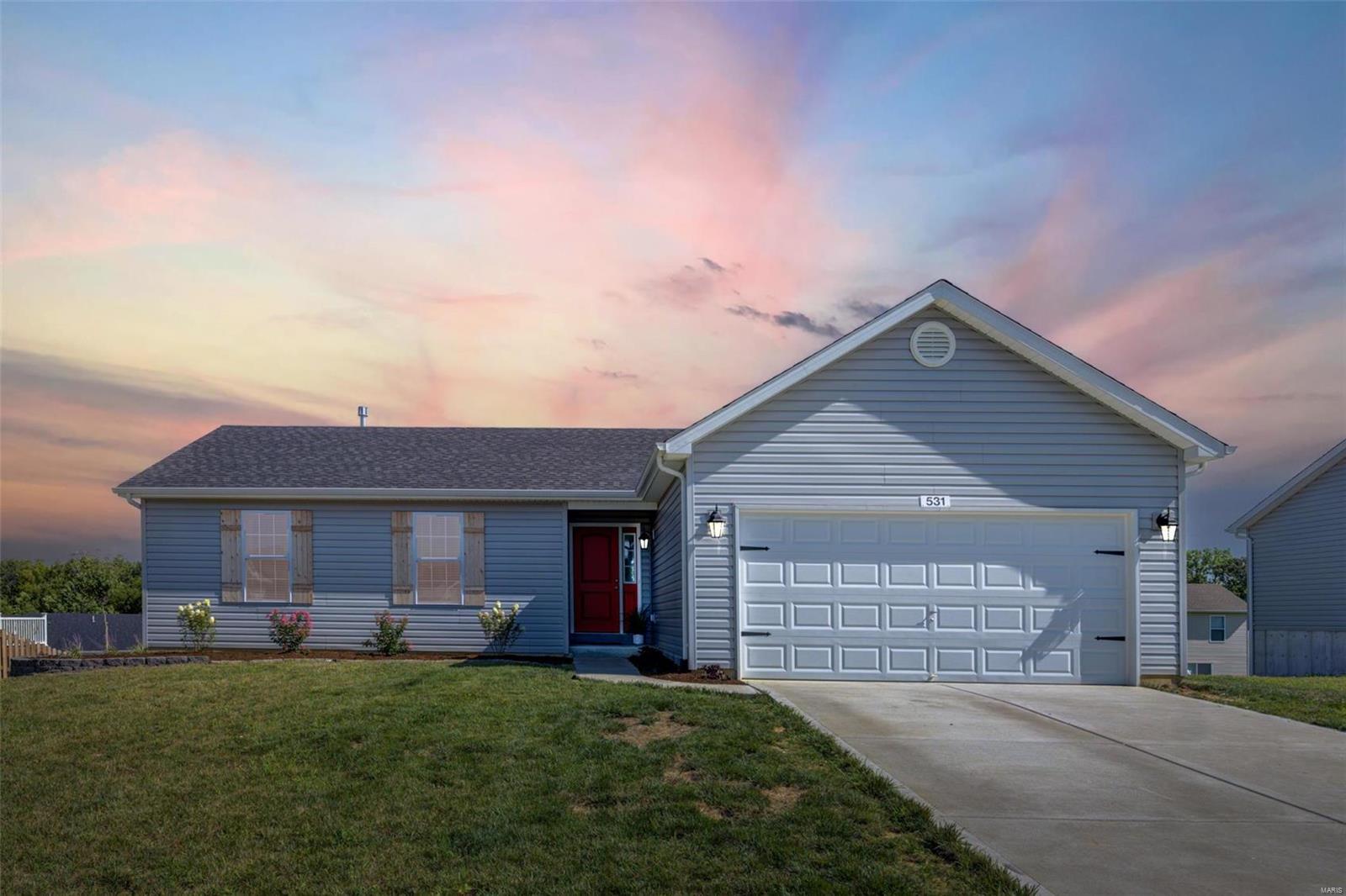 Falcons Crest - Residential