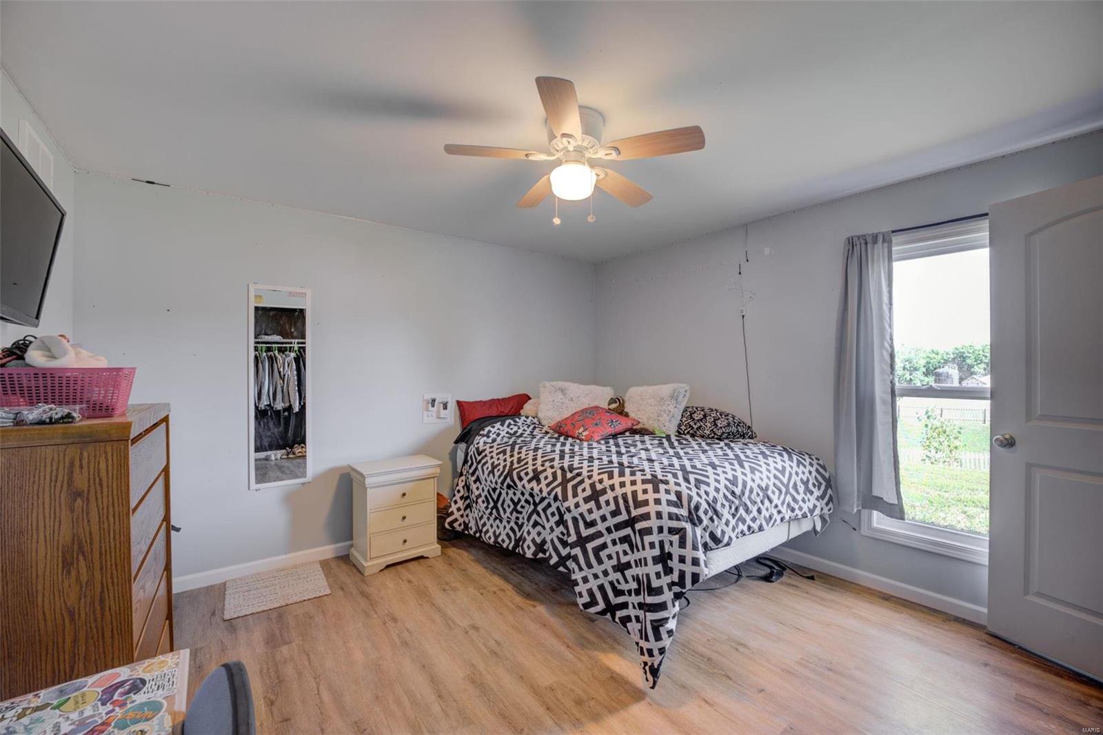 Falcons Crest - Residential