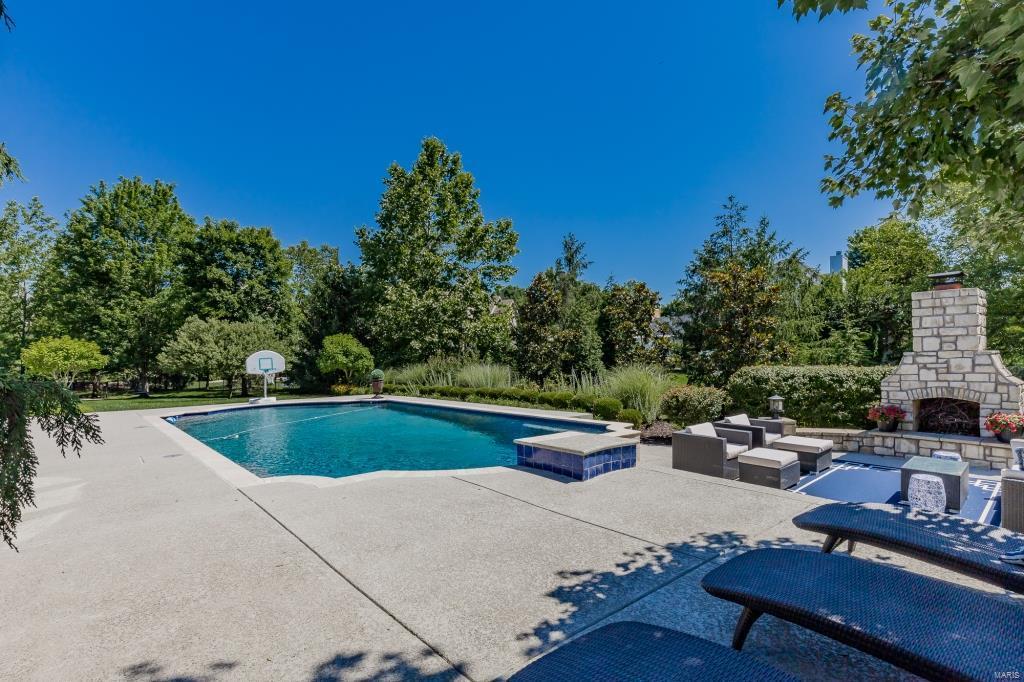 Pine Creek - Residential