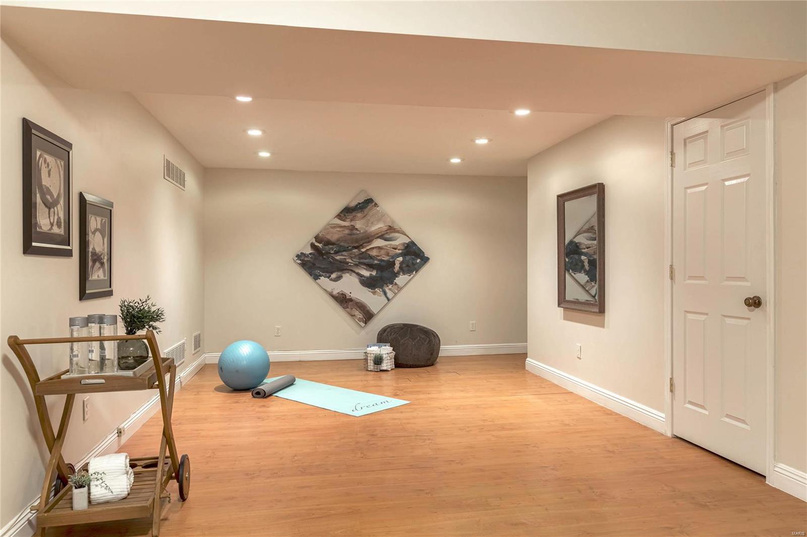 Chapel Hill 3 - Residential