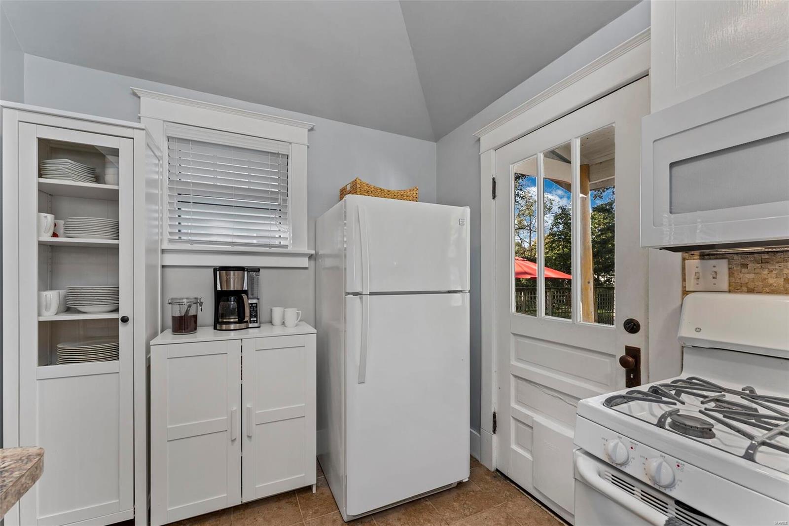 Tuxedo Park - Residential