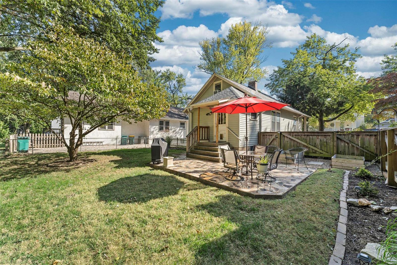 Tuxedo Park - Residential