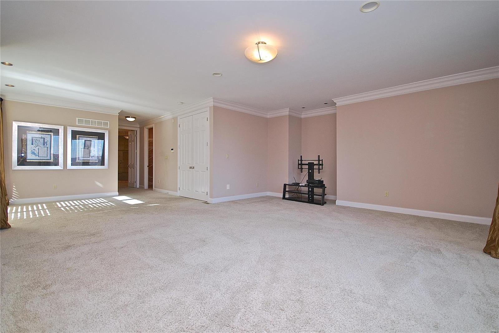 Riverbend Acres - Residential