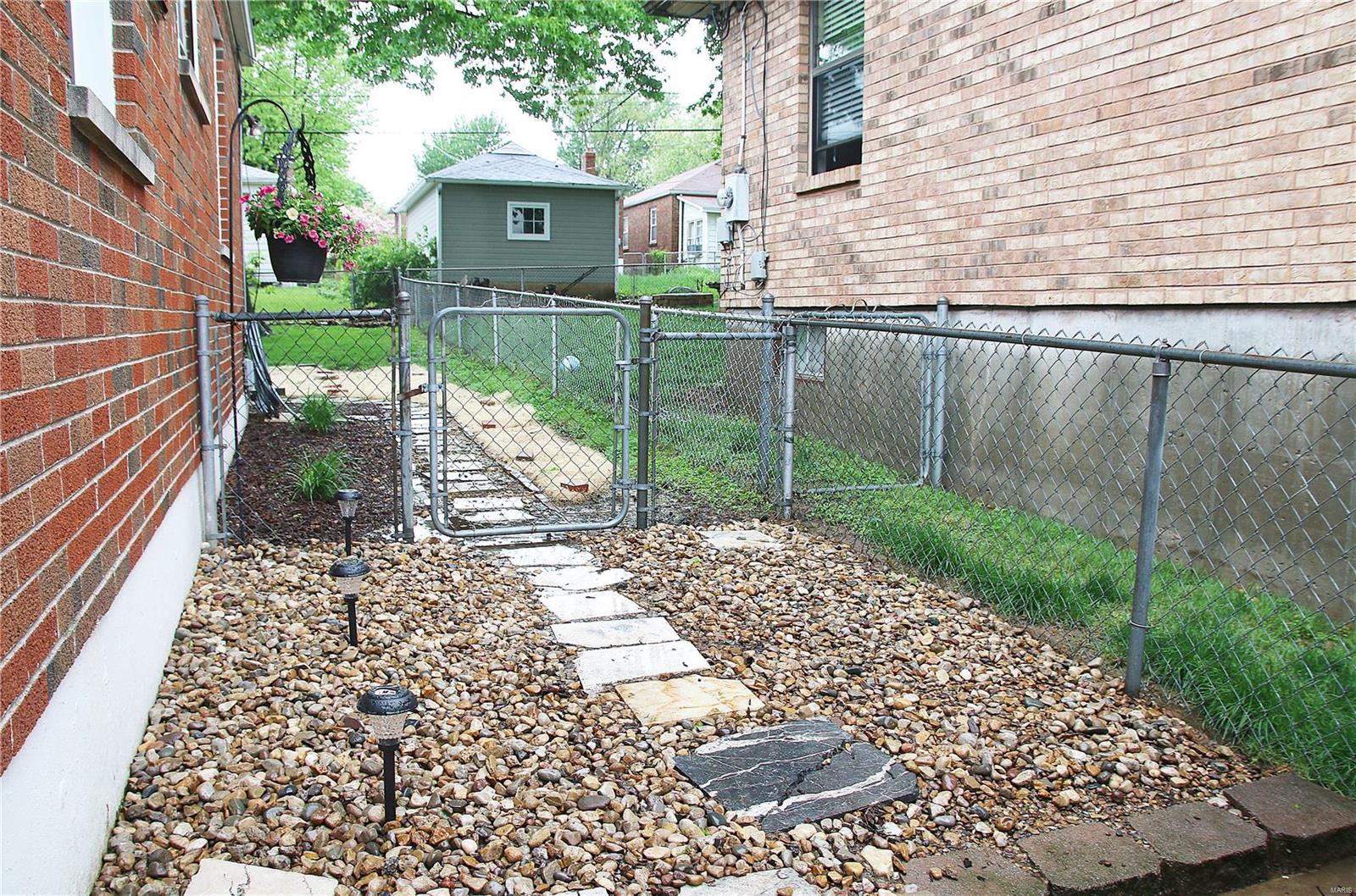 Hill Top View NO 5 - Residential