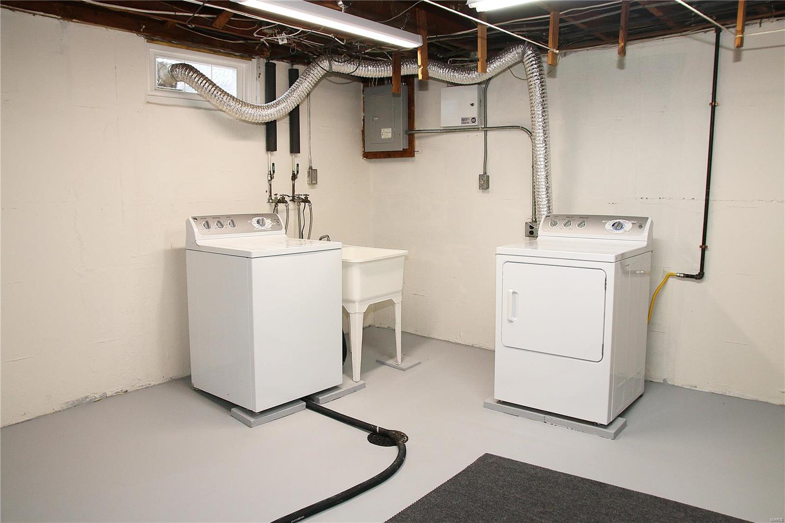 Hill Top View NO 5 - Residential