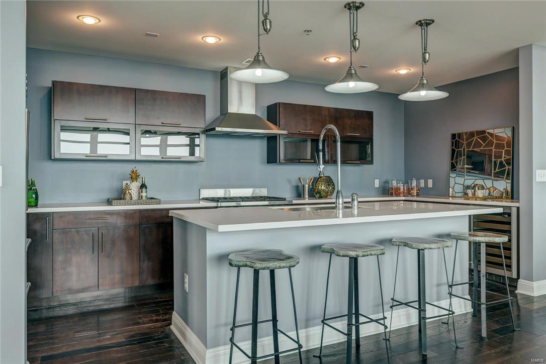 Park East Tower - Residential