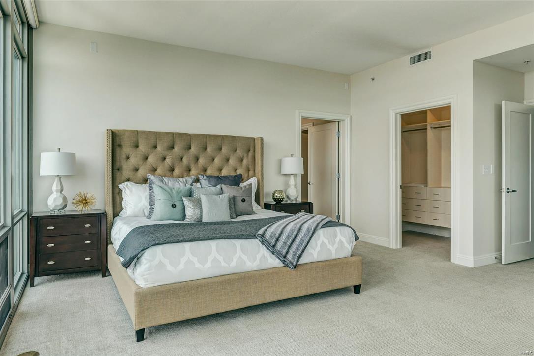 Park East Tower - Residential