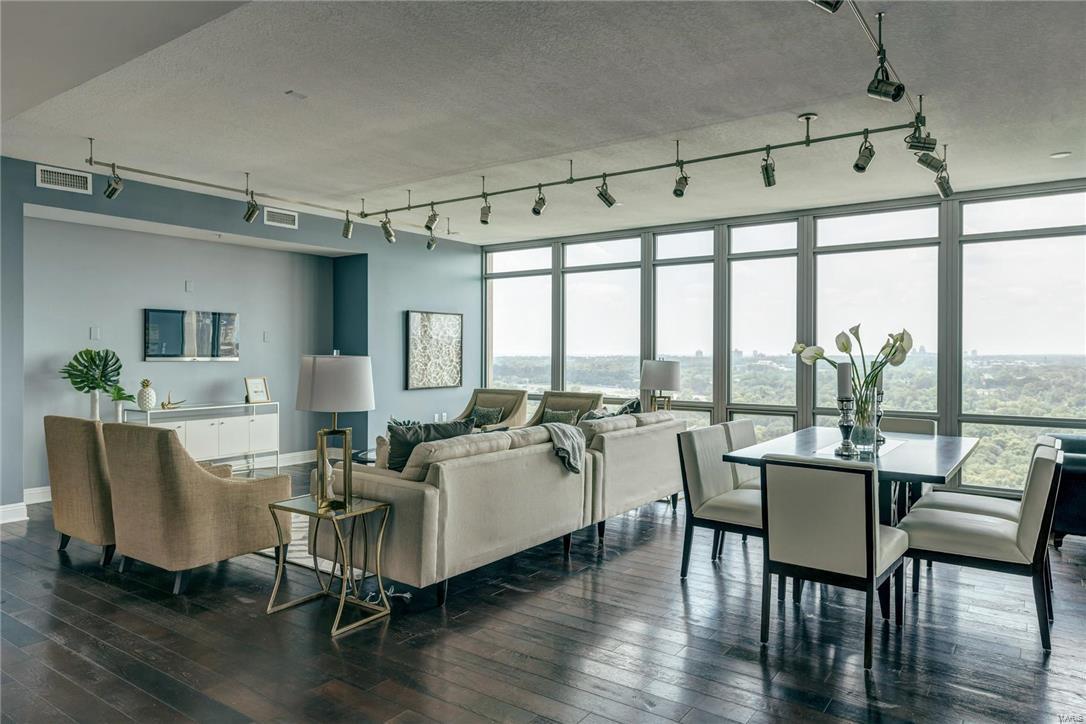 Park East Tower - Residential