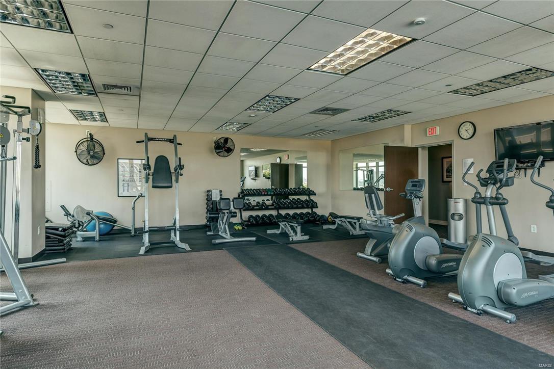 Park East Tower - Residential