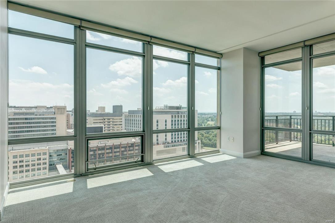 Park East Tower - Residential