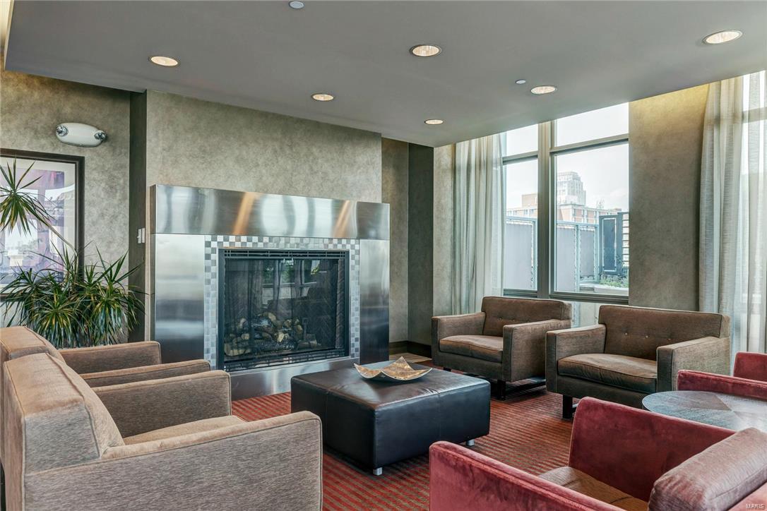 Park East Tower - Residential