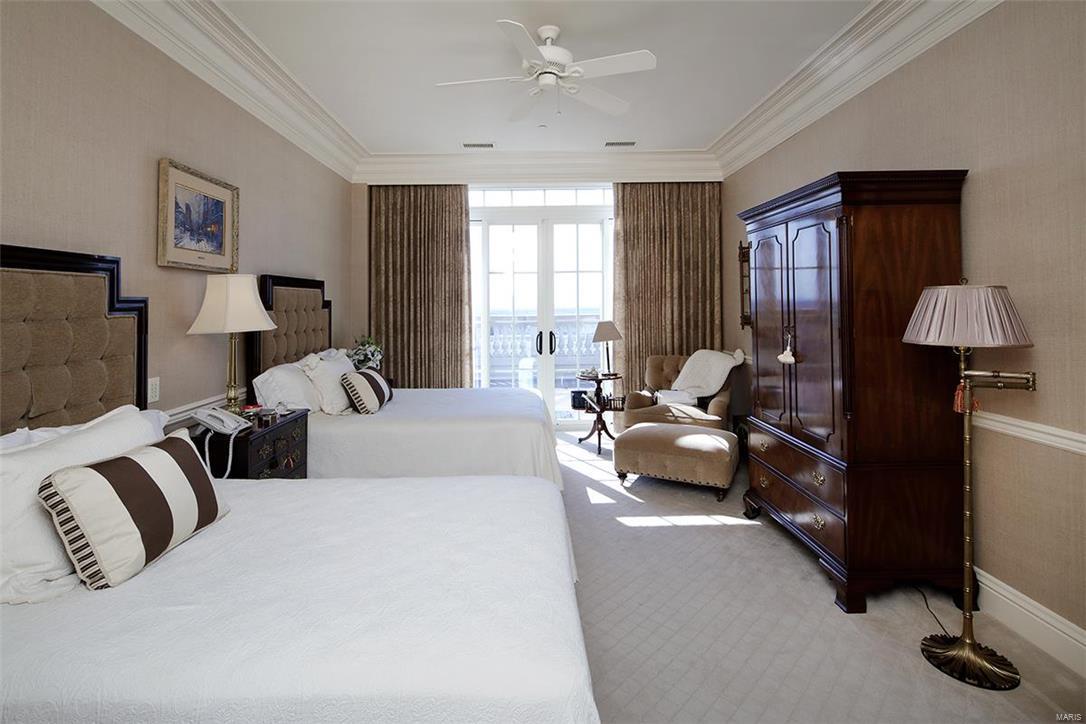 Plaza in Clayton - Residential