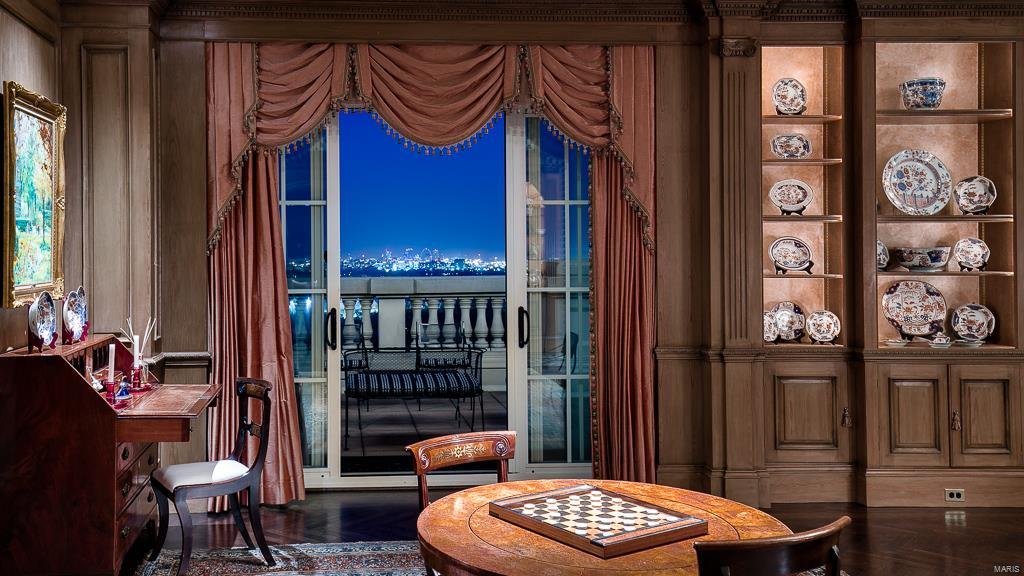 Plaza in Clayton - Residential