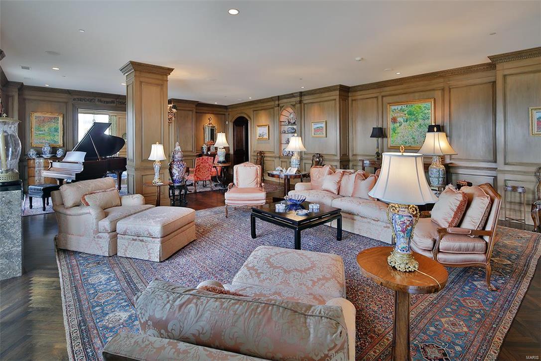 Plaza in Clayton - Residential